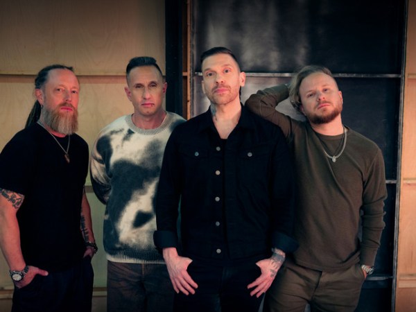 Shinedown’s “Searchlight” Hits No. 1 at Rock Radio as Brent Smith Shares Emotional&nbsp;Message